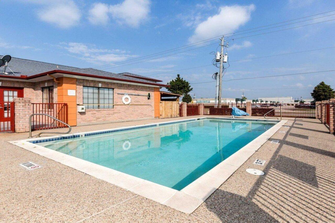 Express Inn Hobby Airport Хюстън Екстериор снимка